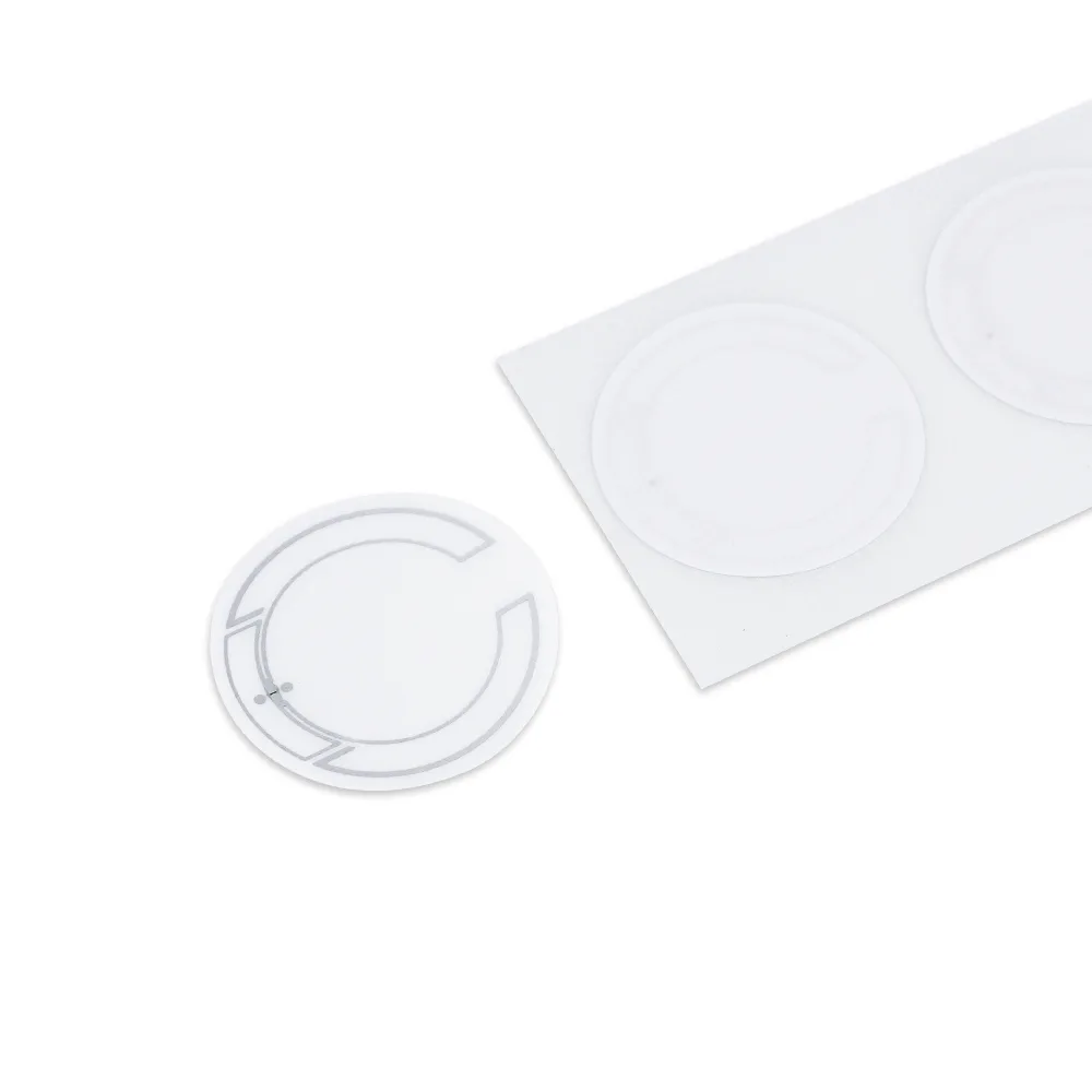 UHF RFID Label – Coated Paper – 9 – Ø30 mm product photograph