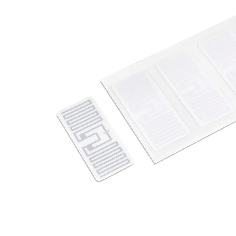 UHF RFID Label – Coated Paper – M750 – 45×20 mm product photograph